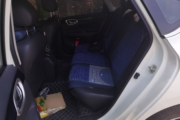 Used Nissan Sylphy 2021 Classic 1.6XL CVT Luxury Edition Left Rear Seat