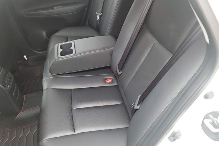 Used Nissan Sylphy 2021 Classic 1.6XL CVT Luxury Edition Left Rear Seat