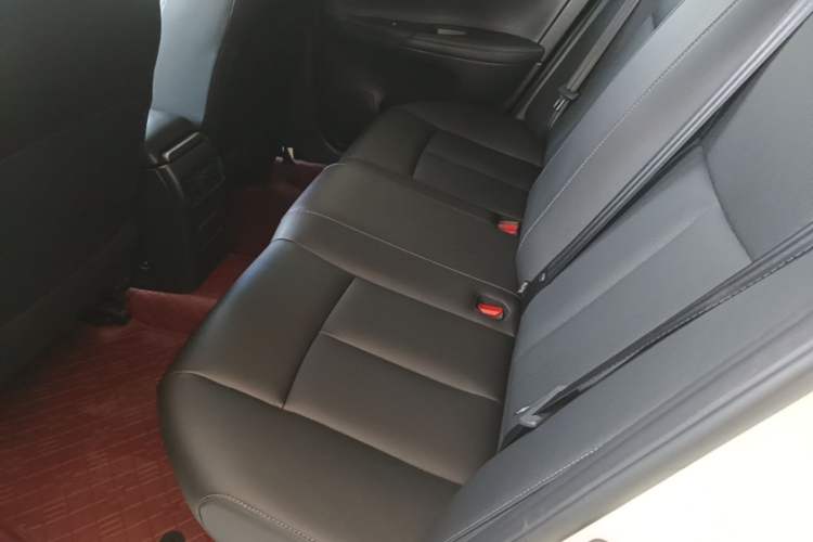 Used Nissan Sylphy 2021 Classic 1.6XE CVT Exclusive Edition Left Rear Seat