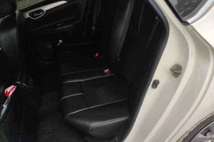 Used Nissan Sylphy 2021 Classic 1.6XE CVT Exclusive Edition Left Rear Seat