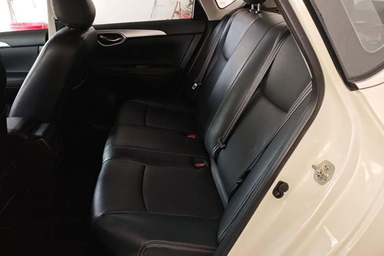 Used Nissan Sylphy 2021 Classic 1.6XE CVT Comfort Edition Left Rear Seat