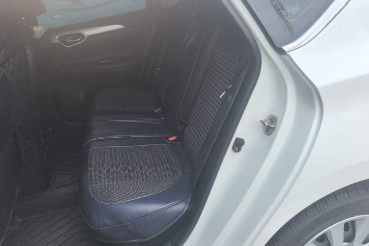 Used Nissan Sylphy 2021 Classic 1.6XE Manual Comfort Edition Left Rear Seat