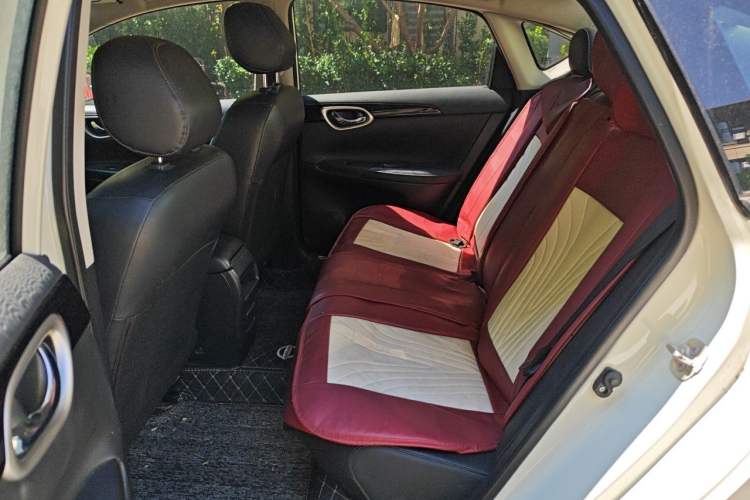 Used Nissan Sylphy 2021 Classic 1.6XL Manual Luxury Edition Left Rear Seat