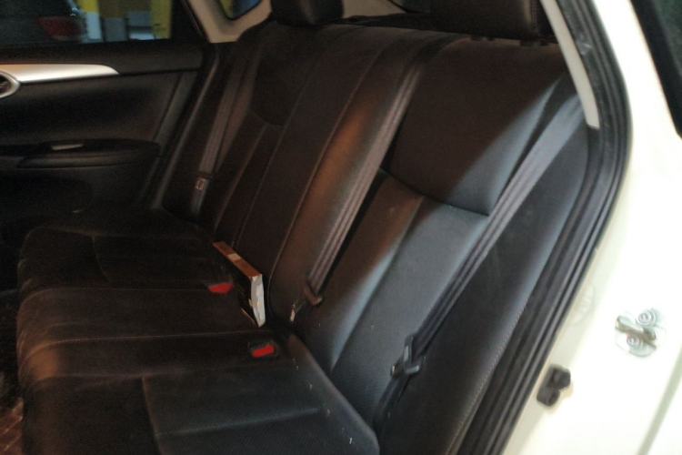 Used Nissan Sylphy 2021 Classic 1.6XE CVT Exclusive Edition Left Rear Seat