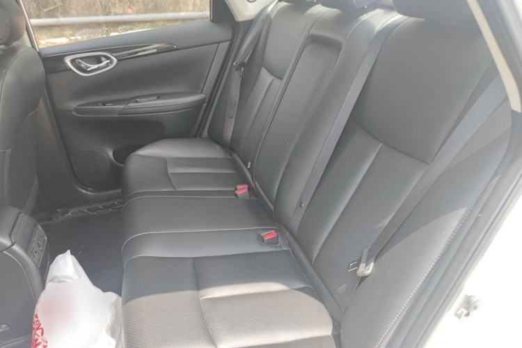 Used Nissan Sylphy 2021 Classic 1.6XL CVT Luxury Edition Left Rear Seat