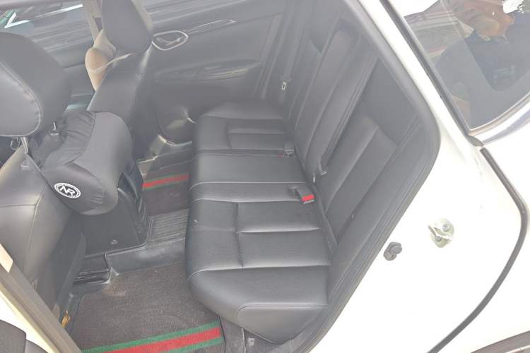 Used Nissan Sylphy 2021 Classic 1.6XL CVT Luxury Edition Left Rear Seat
