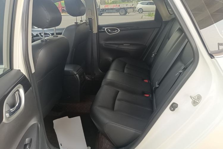 Used Nissan Sylphy 2021 Classic 1.6XL CVT Luxury Edition Left Rear Seat