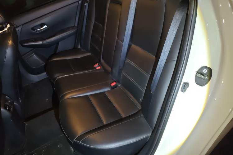 Used Nissan Sylphy 2021 1.6L XL CVT Enjoyment Edition Left Rear Seat