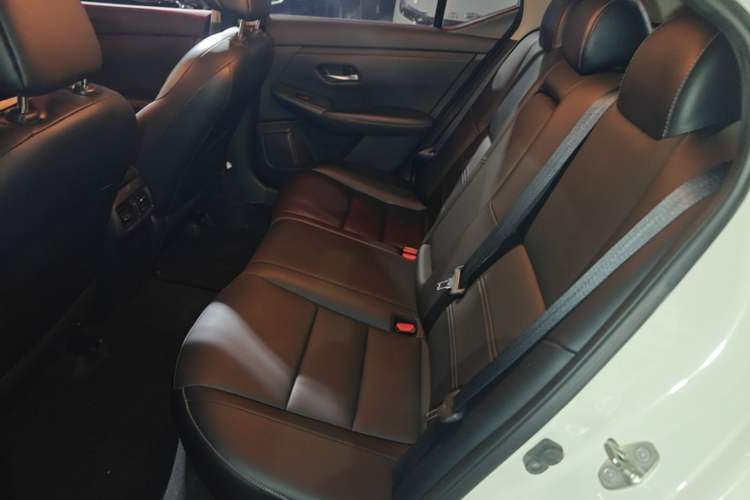 Used Nissan Sylphy 2021 1.6L XL CVT Enjoyment Edition Left Rear Seat