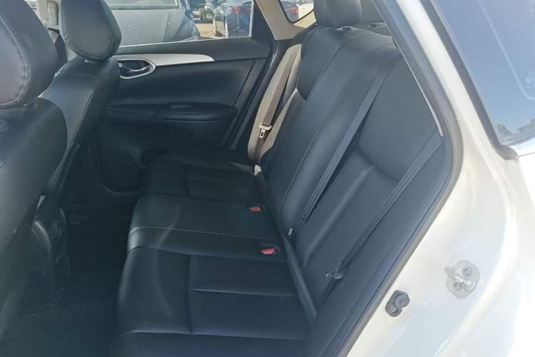 Used Nissan Sylphy 2021 Classic 1.6XE CVT Comfort Edition Left Rear Seat