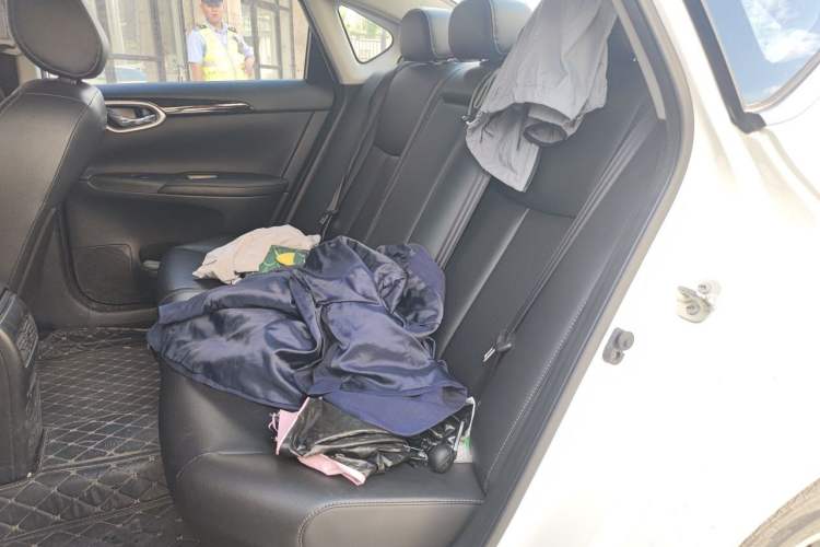 Used Nissan Sylphy 2021 Classic 1.6XL CVT Luxury Edition Left Rear Seat
