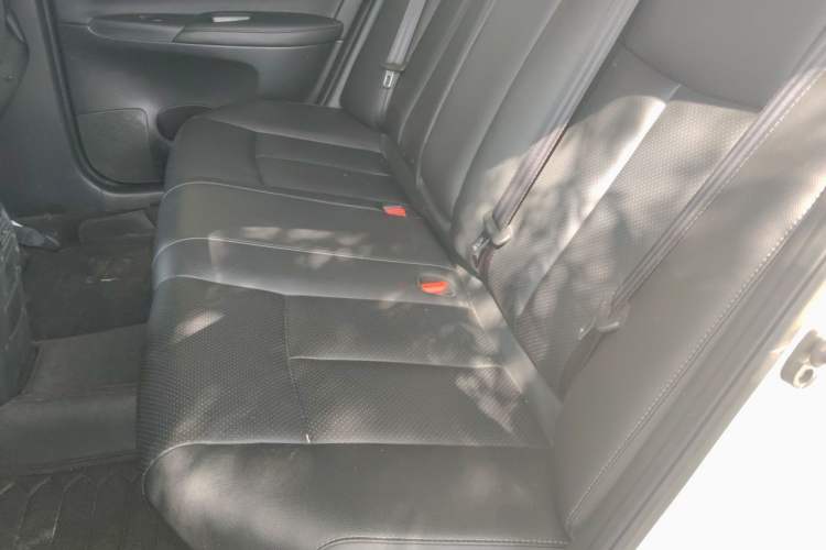 Used Nissan Sylphy 2021 Classic 1.6XL CVT Luxury Edition Left Rear Seat
