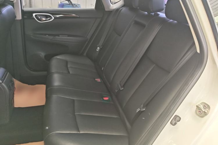 Used Nissan Sylphy 2021 Classic 1.6XL CVT Luxury Edition Left Rear Seat