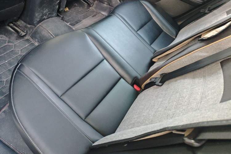 Used Nissan Sylphy 2021 1.6L XL CVT Enjoyment Edition Left Rear Seat