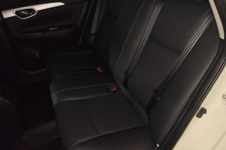 Used Nissan Sylphy 2021 Classic 1.6XL CVT Luxury Edition Left Rear Seat