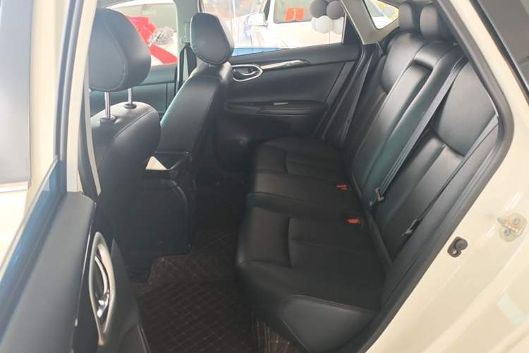 Used Nissan Sylphy 2021 Classic 1.6XL CVT Luxury Edition Left Rear Seat