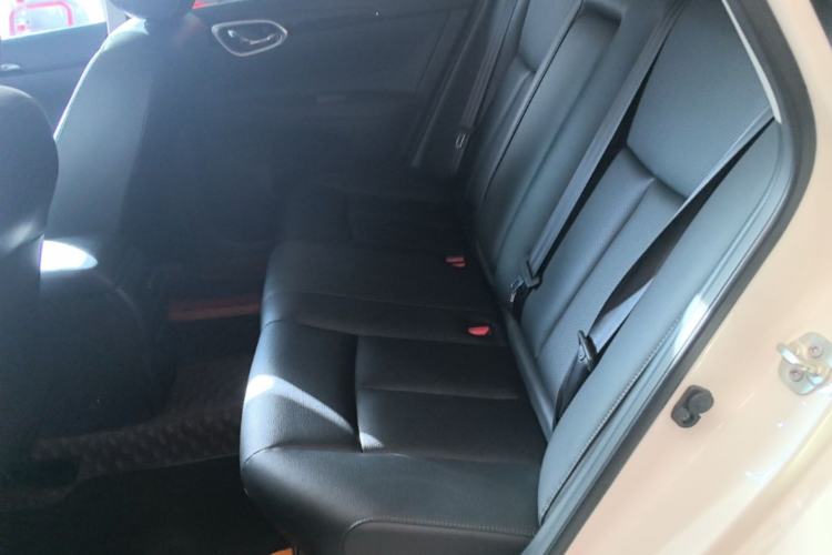 Used Nissan Sylphy 2021 Classic 1.6XL CVT Luxury Edition Left Rear Seat