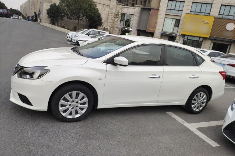 Used Nissan Sylphy 2021 Classic 1.6XE CVT Exclusive Edition Left Side