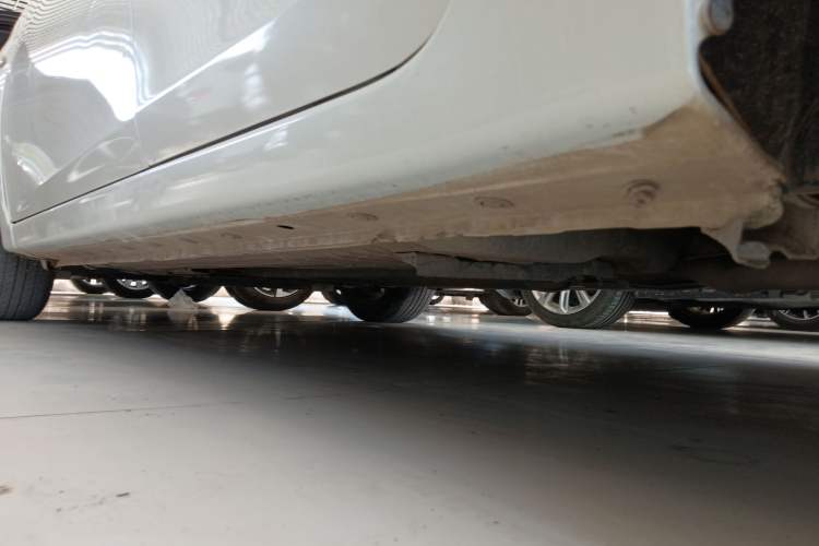 Used Nissan Sylphy 2021 Classic 1.6XE CVT Comfort Edition Left Side Sill