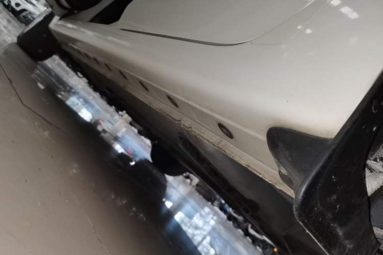 Used Nissan Sylphy 2021 Classic 1.6XE CVT Comfort Edition Left Side Sill