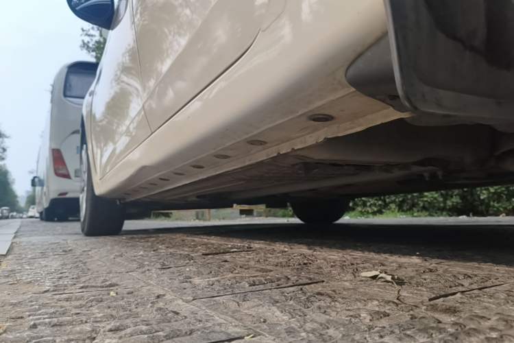 Used Nissan Sylphy 2021 Classic 1.6XE CVT Exclusive Edition Left Side Sill