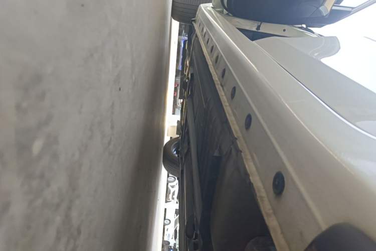 Used Nissan Sylphy 2021 Classic 1.6XE CVT Exclusive Edition Left Side Sill
