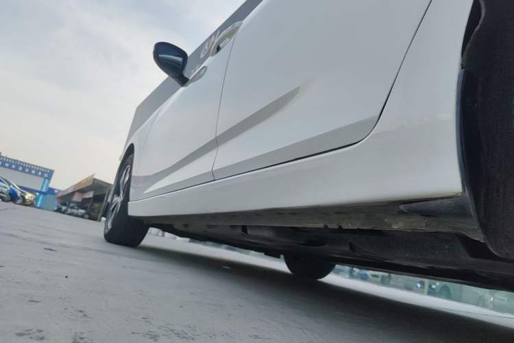 Used Nissan Sylphy 2021 1.6L XL CVT Enjoyment Edition Left Side Sill