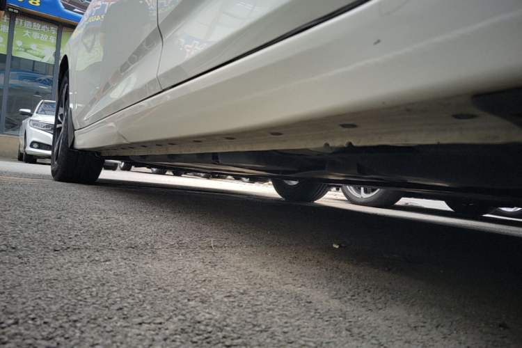 Used Nissan Sylphy 2021 1.6L XL CVT Enjoyment Edition Left Side Sill