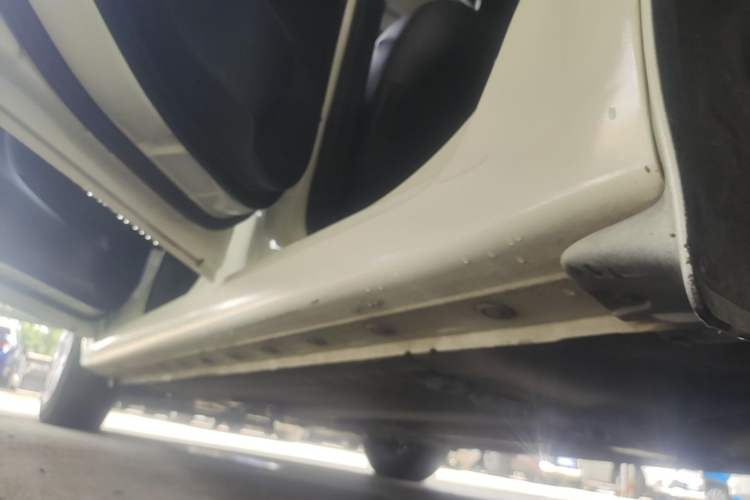 Used Nissan Sylphy 2021 Classic 1.6XL CVT Luxury Edition Left Side Sill