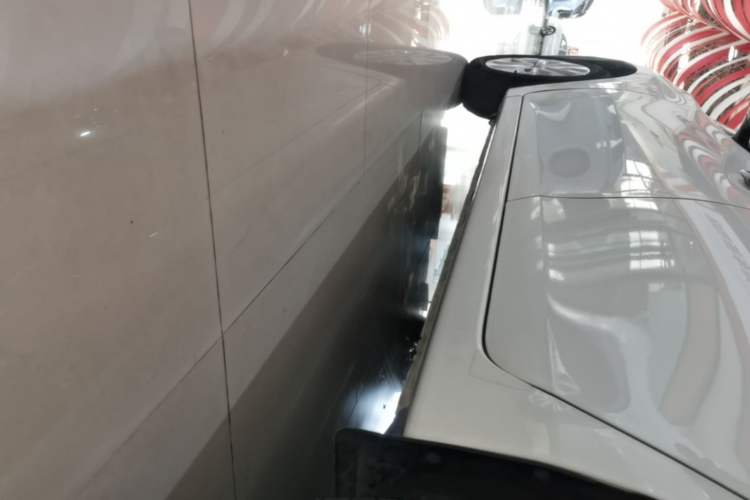 Used Nissan Sylphy 2021 Classic 1.6XL CVT Luxury Edition Left Side Sill