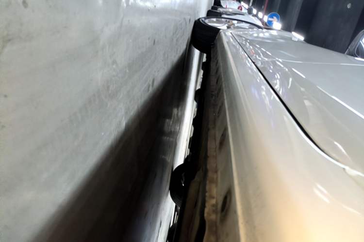 Used Nissan Sylphy 2021 Classic 1.6XL CVT Luxury Edition Left Side Sill