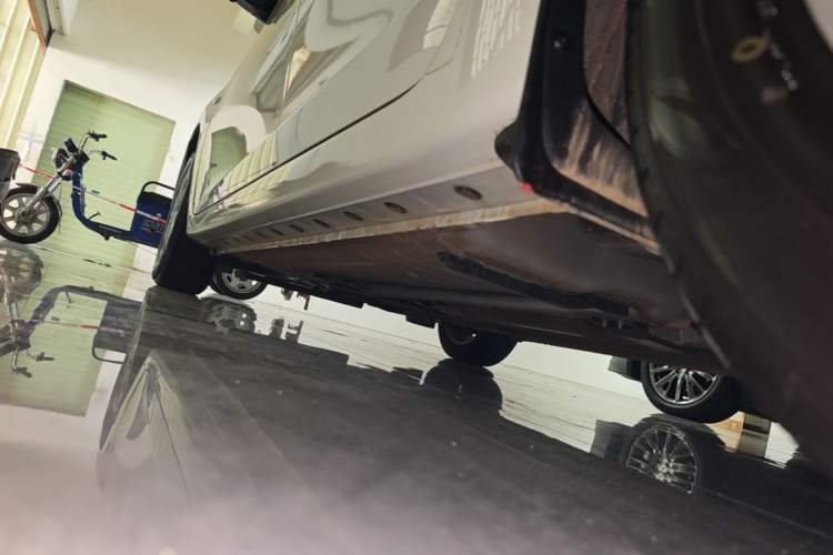 Used Nissan Sylphy 2021 Classic 1.6XL CVT Luxury Edition Left Side Sill