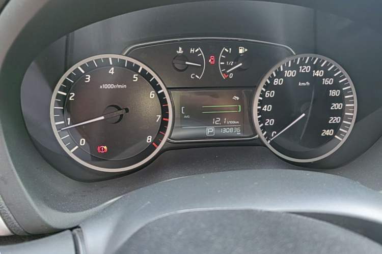 Used Nissan Sylphy 2021 Classic 1.6XE CVT Exclusive Edition Odometer Close Up