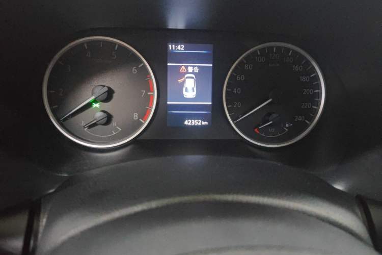 Used Nissan Sylphy 2021 1.6L XL CVT Enjoyment Edition Odometer Close Up