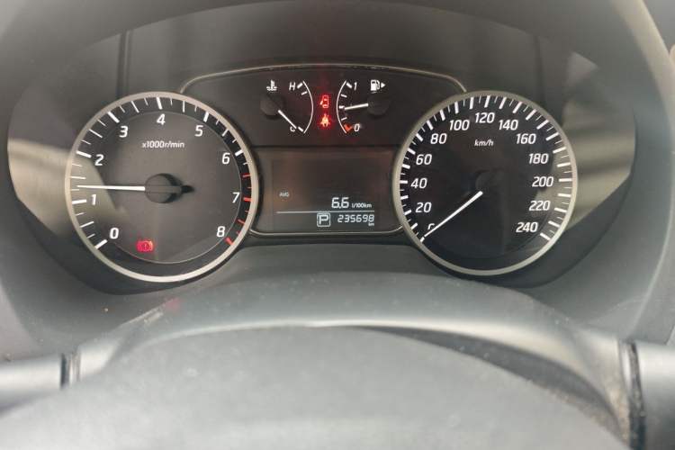 Used Nissan Sylphy 2021 Classic 1.6XE CVT Comfort Edition Odometer Close Up