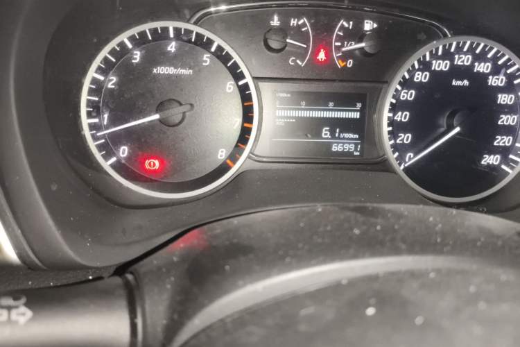 Used Nissan Sylphy 2021 Classic 1.6XE Manual Comfort Edition Odometer Close Up