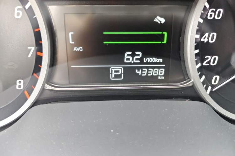 Used Nissan Sylphy 2021 Classic 1.6XL CVT Luxury Edition Odometer Close Up