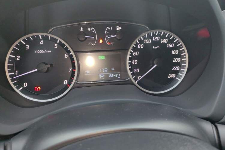 Used Nissan Sylphy 2021 Classic 1.6XL CVT Luxury Edition Odometer Close Up