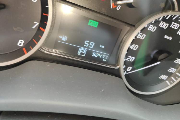 Used Nissan Sylphy 2021 Classic 1.6XL CVT Luxury Edition Odometer Close Up