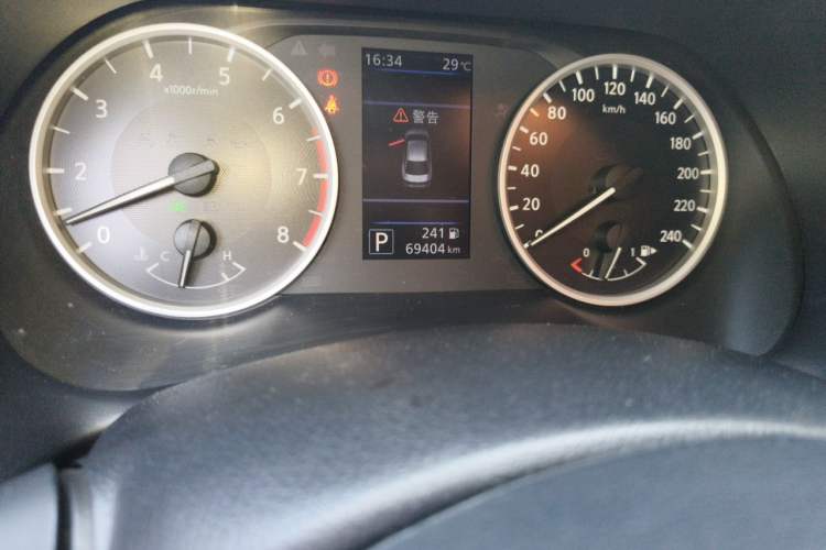 Used Nissan Sylphy 2021 1.6L XL CVT Enjoyment Edition Odometer Close Up