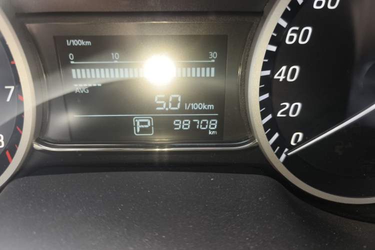 Used Nissan Sylphy 2021 Classic 1.6XL CVT Luxury Edition Odometer Close Up