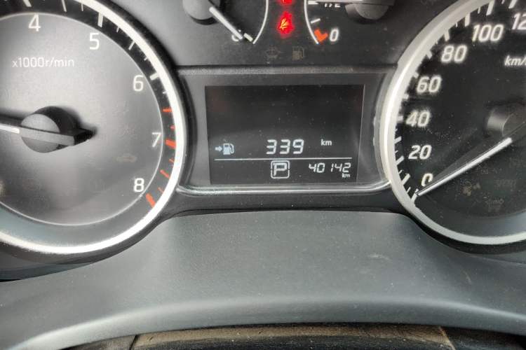 Used Nissan Sylphy 2021 Classic 1.6XE CVT Comfort Edition Odometer Close Up