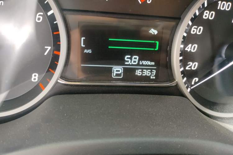 Used Nissan Sylphy 2021 Classic 1.6XE CVT Comfort Edition Odometer Close Up