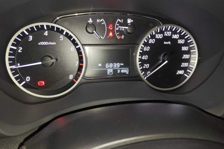 Used Nissan Sylphy 2021 Classic 1.6XE CVT Comfort Edition Odometer Close Up