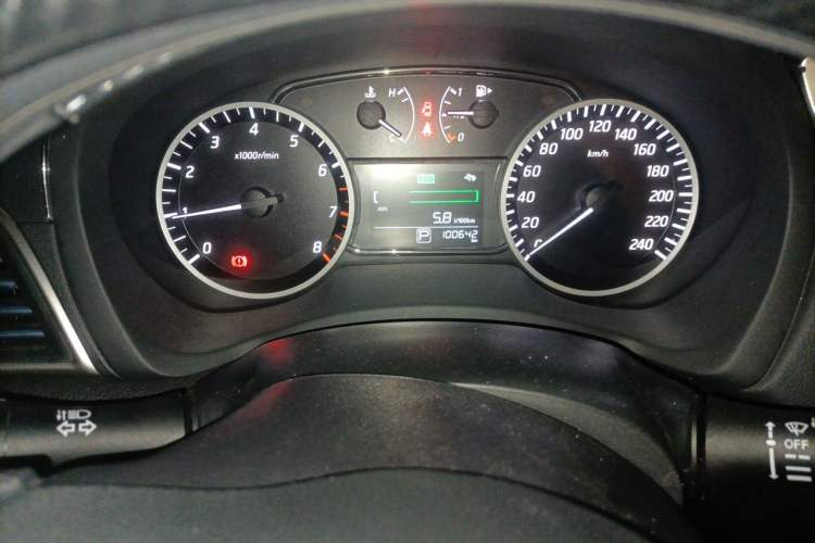 Used Nissan Sylphy 2021 Classic 1.6XL CVT Luxury Edition Odometer Close Up