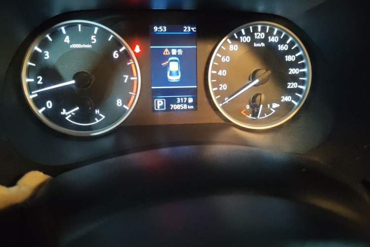 Used Nissan Sylphy 2021 1.6L XL CVT Enjoyment Edition Odometer Close Up