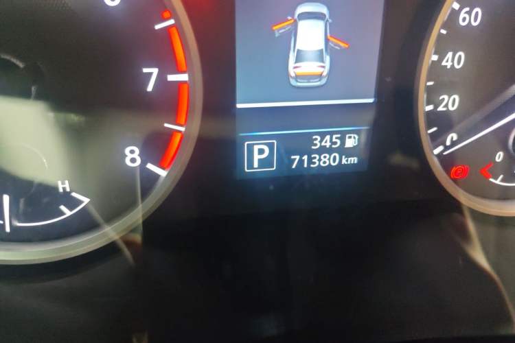 Used Nissan Sylphy 2021 1.6L XL CVT Enjoyment Edition Odometer Close Up