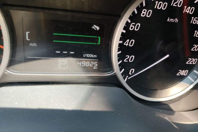 Used Nissan Sylphy 2021 Classic 1.6XE CVT Comfort Edition Odometer Close Up
