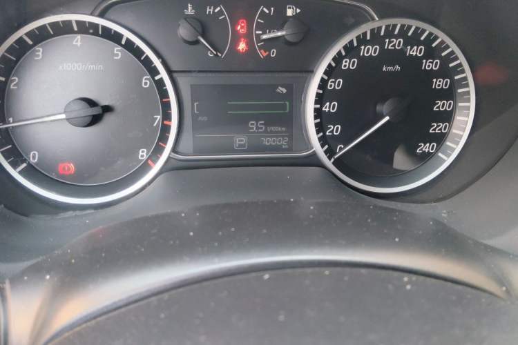 Used Nissan Sylphy 2021 Classic 1.6XL CVT Luxury Edition Odometer Close Up