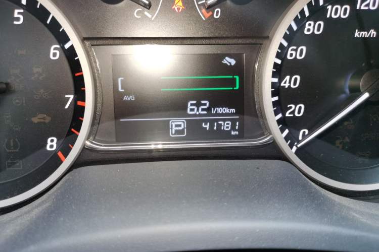Used Nissan Sylphy 2021 Classic 1.6XE CVT Comfort Edition Odometer Close Up